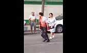 Chinese woman stabbing her husband in crowd 6
