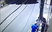 Instant karma for phone thief 6