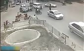 Sweet dose of karma for a motorcyclist 9