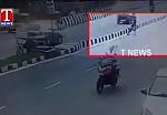 Man dives under wheels to commit suicide 2