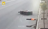 Road sweeper gets killed by tricycle 16
