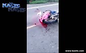 Unfortunate biker decapitated with his head lying in a field 28