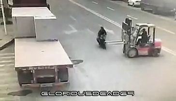 Man V Forklift 8