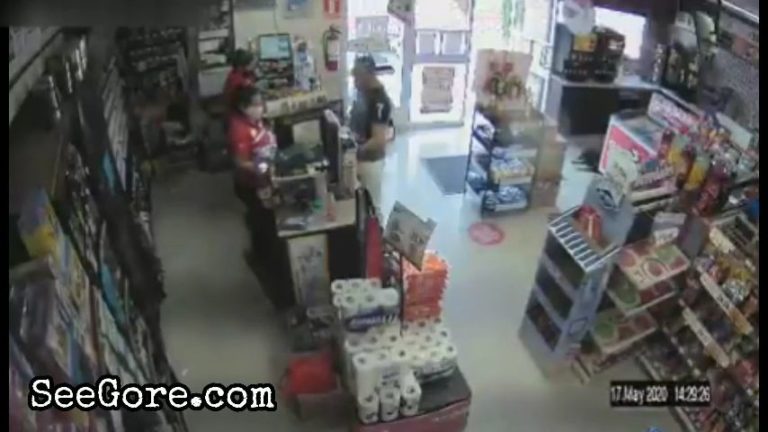 Customer in a fancy shop assassinated in unknown guy's gunfire 11