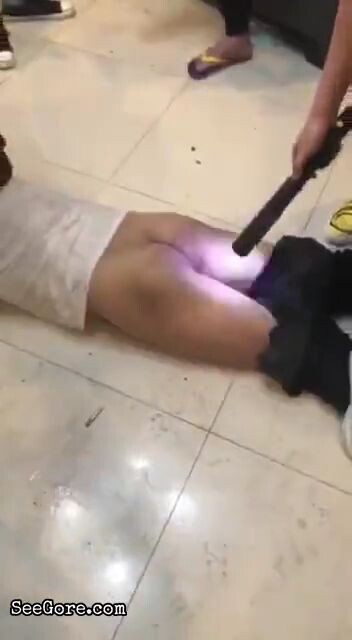 Man got tased in his butt 2