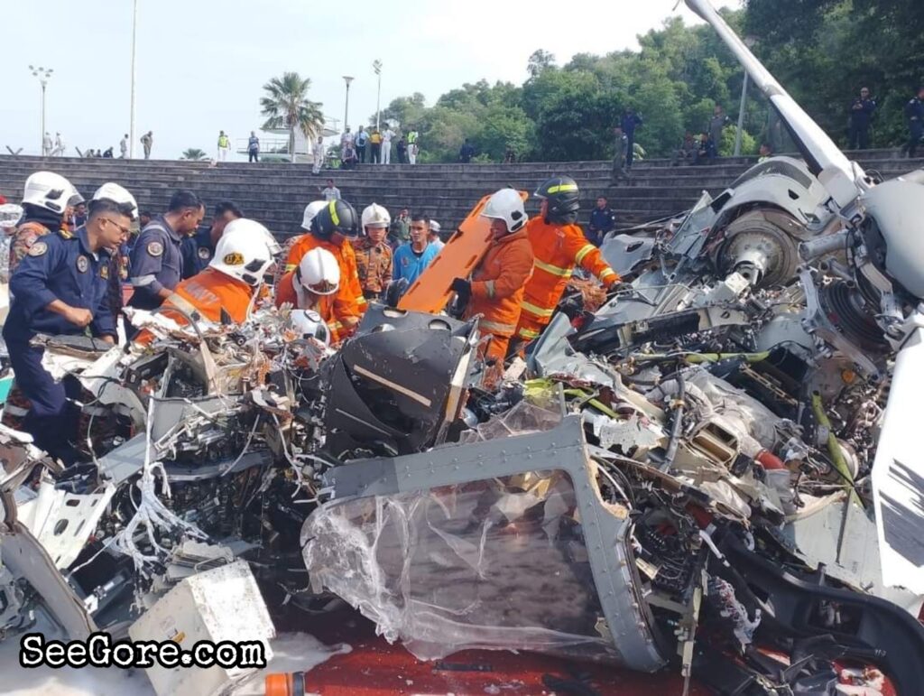 10 dead in helicopter crash in Malaysia 6