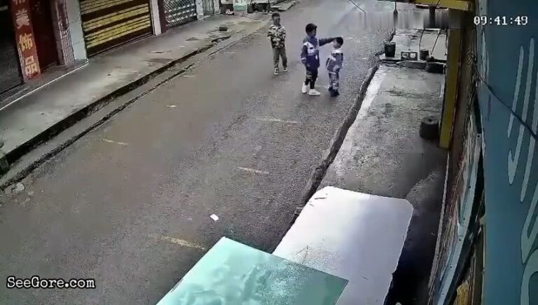 Distracted woman runs over a kid 25