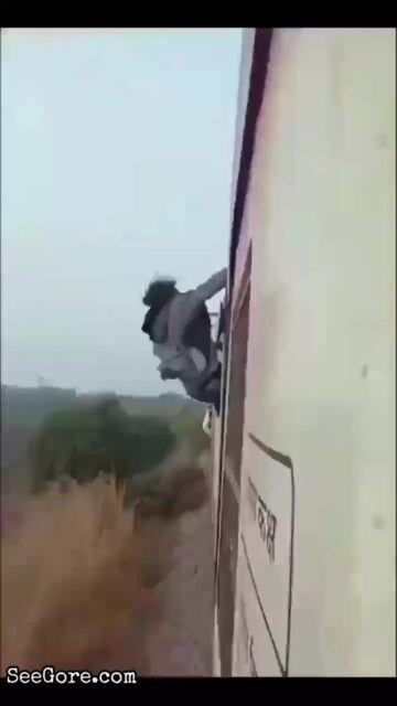 Man Pulling Stupid Stunt and Got Electrified on Top of a Train 3