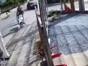 Biker Hits a Pole Head-On 15