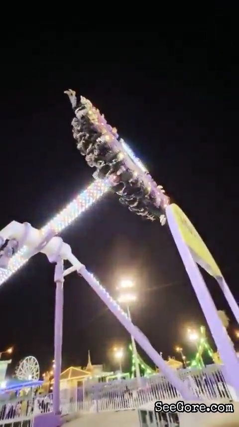 Amusement Park Ride Collapse in Saudi Arabia 22