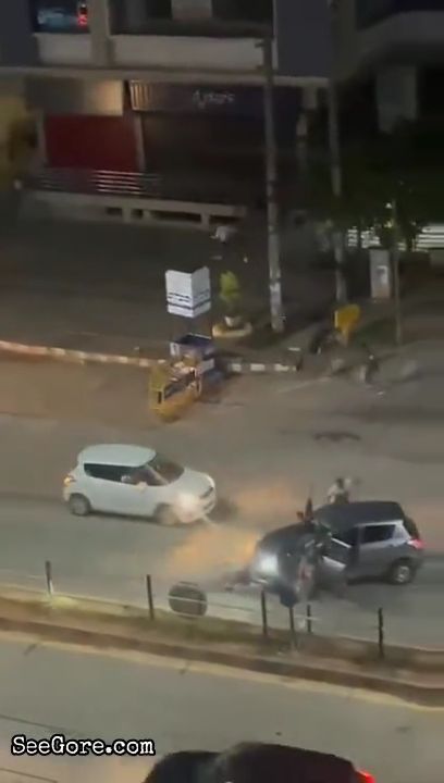 Don't Bring Fist to a Car Fight 1